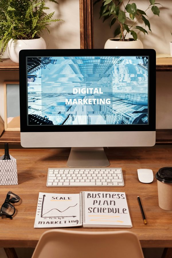 10 étapes pour exceller en freelance dans le marketing digital