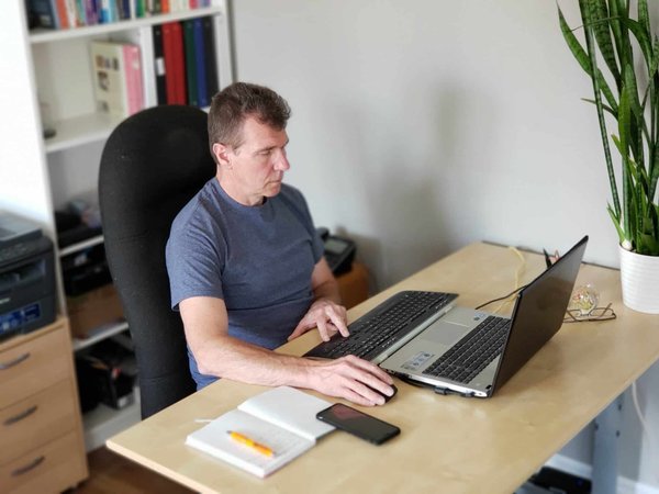 Devis pour auto-entrepreneur sans TVA : qu'est-ce que c'est ? Quels sont ses avantages ? Comment le rédiger ?